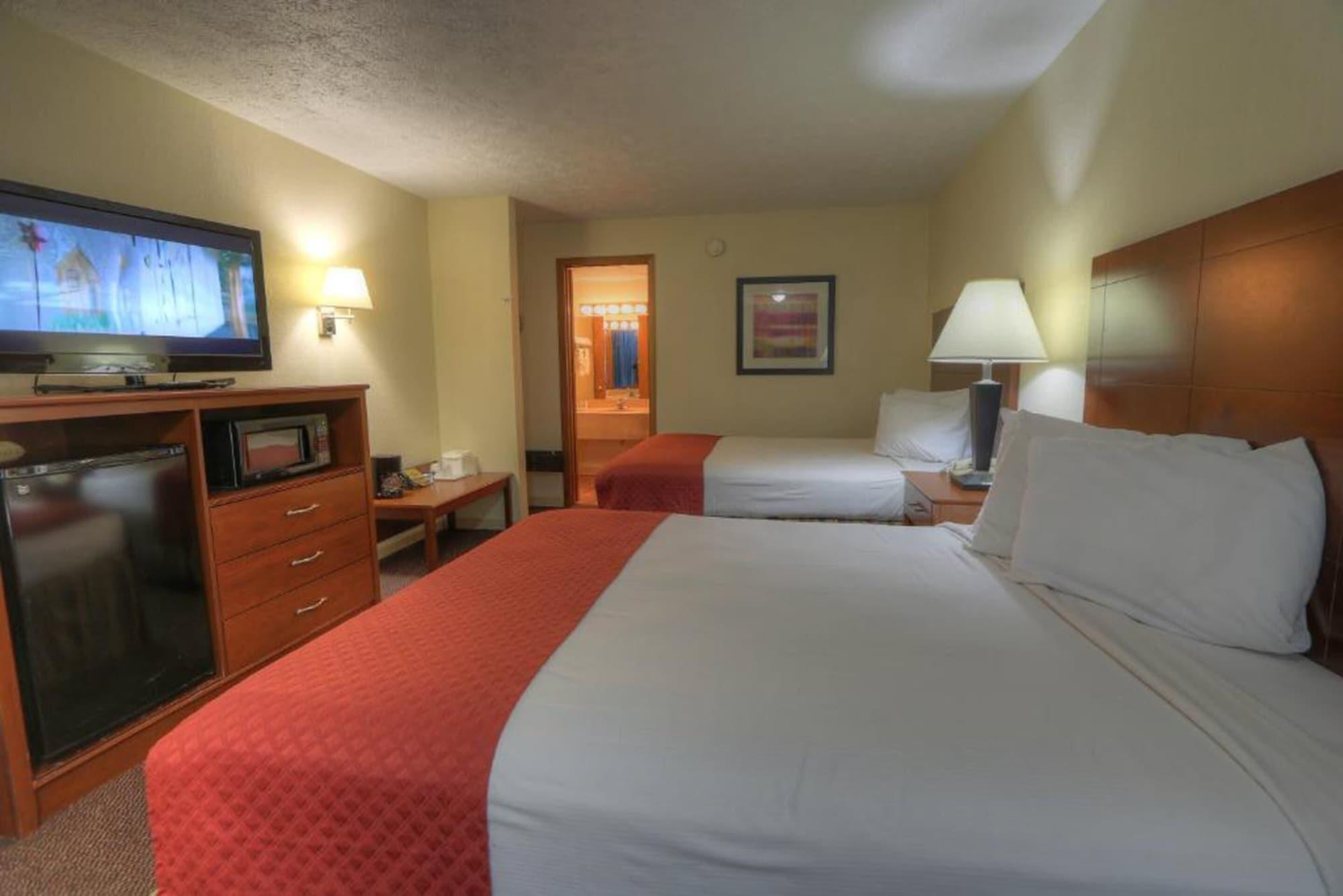 Days Inn By Wyndham Pigeon Forge South Екстериор снимка