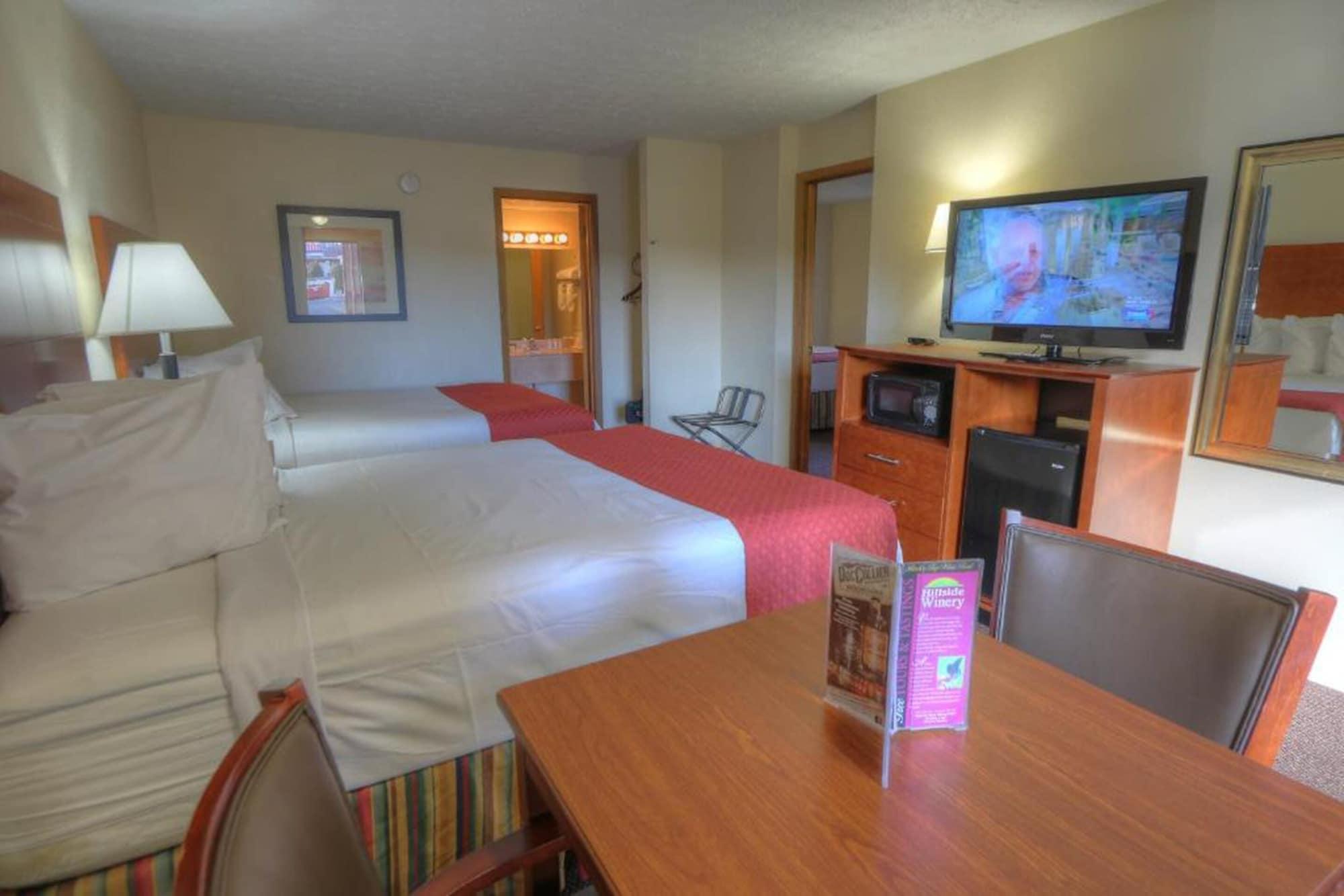 Days Inn By Wyndham Pigeon Forge South Екстериор снимка